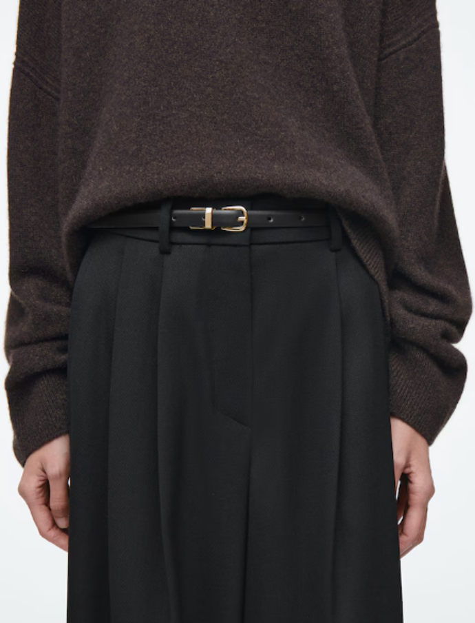 Pásek, COS, 49 eur
