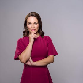 Veronika Petruchová moderuje na TV Nova hlavní zpravodajskou relaci.
Veronika Petruchová moderuje na TV Nova hlavní zpravodajskou relaci.