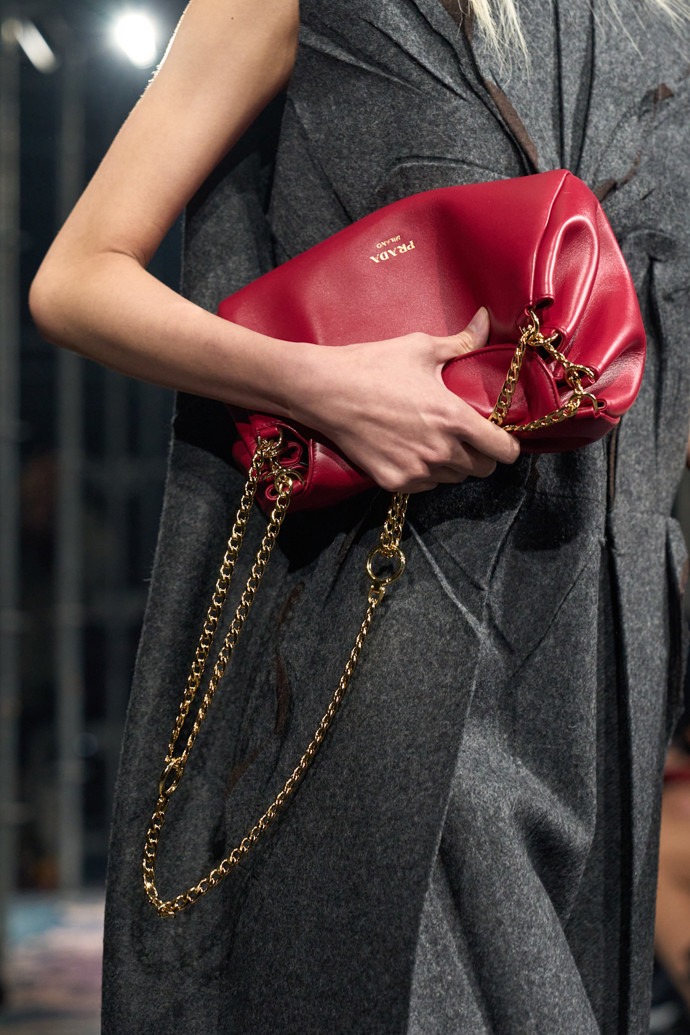 Prada podzim/zima 2025-2026
Prada podzim/zima 2025-2026