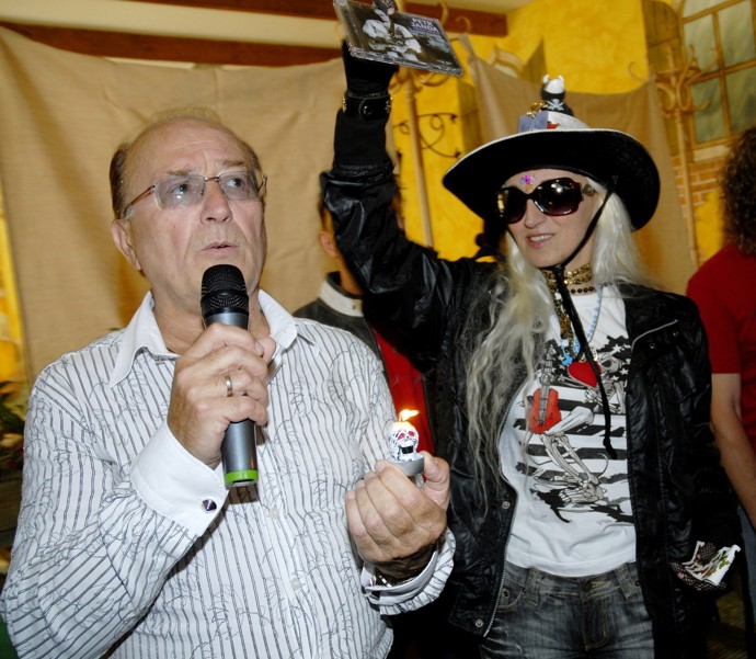 Dvě legendy naší hudby - Petr Janda a Jana Kratochvílová
