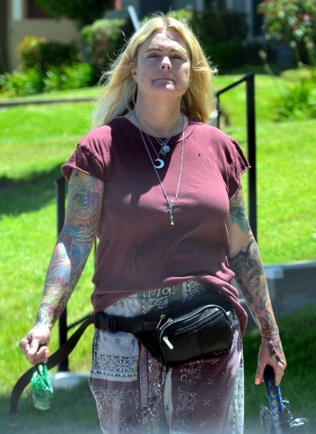 Erika Eleniak Erika Eleniak