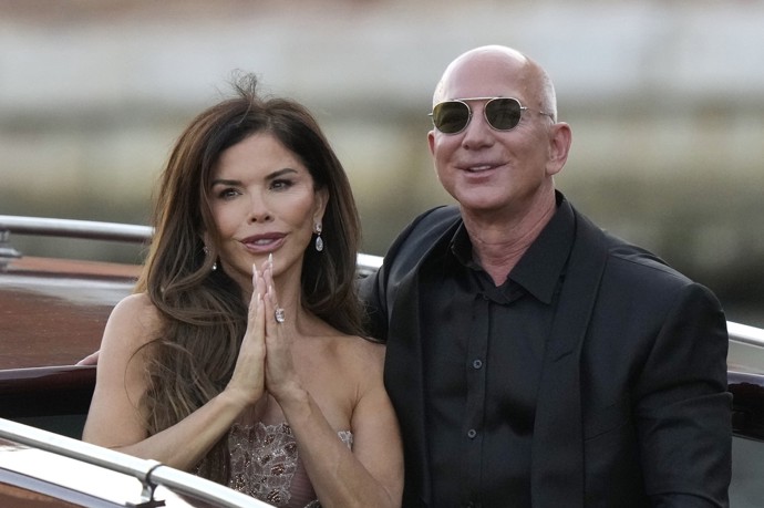 Lauren Sanchez a Jeff Bezos
Lauren Sanchez a Jeff Bezos