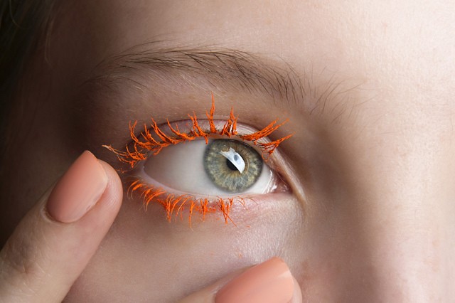 Beauty trendy z přehlídek: Vínová pohádka o probdělé noci
