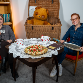 Zuzana s moderátorkou pořadu Míšou Maurerovou
Zuzana s moderátorkou pořadu Míšou Maurerovou