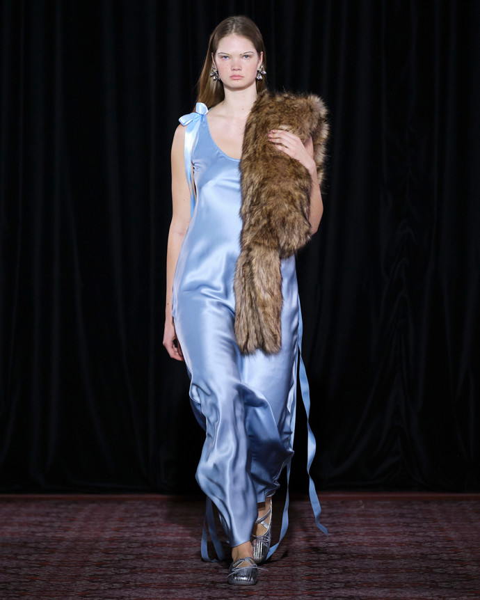 Simone Rocha podzim/zima 2025-2026
