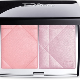 Rouge Blush Colour & Glow, Dior, 1430 Kč
Rouge Blush Colour & Glow, Dior, 1430 Kč