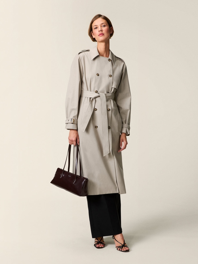 Rouje, 375 eur
Rouje, 375 eur