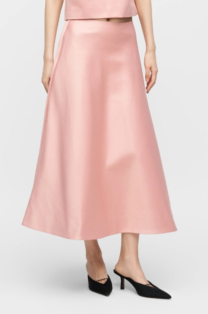 Luxusní saténová midi sukně, By Malene Birger, 7 190 Kč
