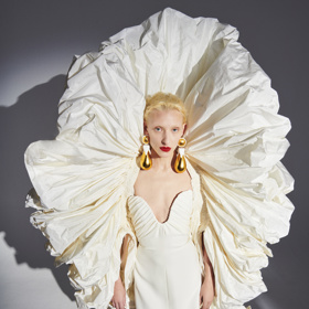 Schiaparelli haute couture, jaro/léto 2021
