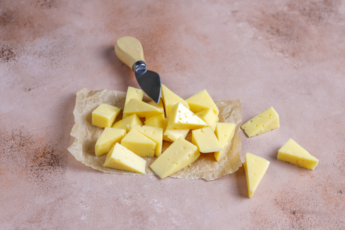 I sýry jako čedar, gouda nebo parmezán obsahují probiotika.
I sýry jako čedar, gouda nebo parmezán obsahují probiotika.