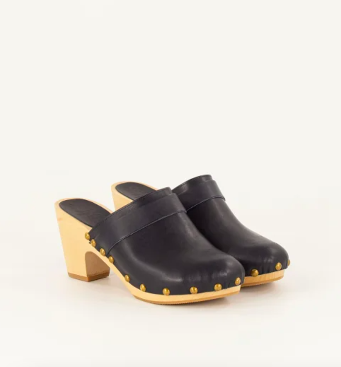 Sessun, 195 eur
Sessun, 195 eur