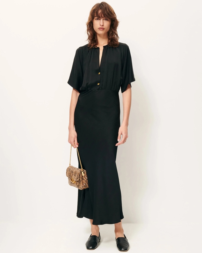 Sessun, 245 eur
Sessun, 245 eur