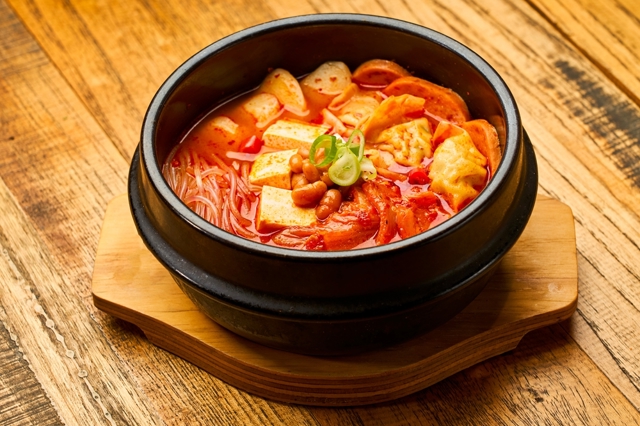Kimchi polévka
