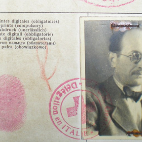 Eichmannův falešný pas
Eichmannův falešný pas