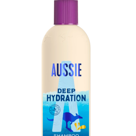 Šampon na vlasy Deep Hydration, Aussie, 149 Kč. 
