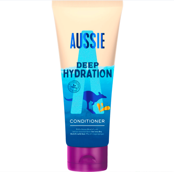Kondicionér na vlasy Deep Hydration, Aussie, přibližná cena149 Kč. 
