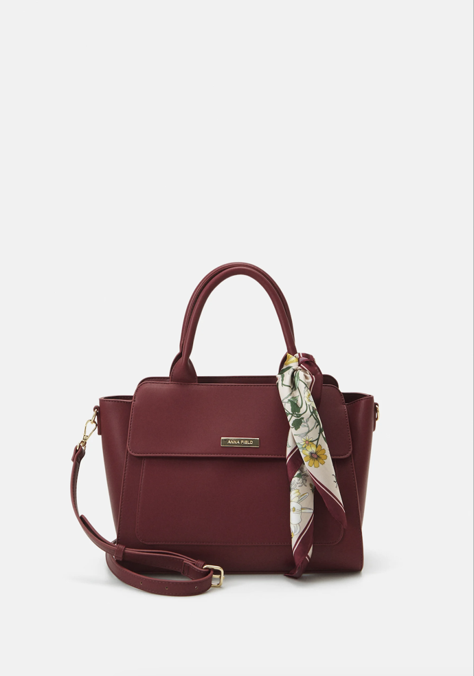 Anna Field Kabelka - bordó, Zalando, 890 Kč
