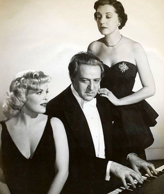 Hugo Haas
Hugo Haas