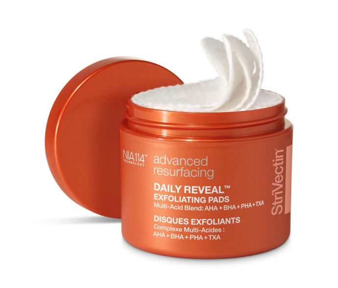 Účinné exfoliační polštářky Strivectin, 1220 Kč
