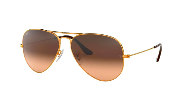 Pilotky Ray Ban, 2940 Kč (ve slevě), prodává Gigaoptik.
