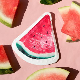Hydrogelová maska Glow Recipe Watermelon Glow je vyrobená ze za studena lisovaného extraktu z melounu, obohacená o pupečník asijský a kyselinu hyaluronovou, která pomáhá zklidnit a regenerovat dehydratovanou pokožku. 250 Kč
Hydrogelová maska Glow Recipe Watermelon Glow je vyrobená ze za studena lisovaného extraktu z melounu, obohacená o pupečník asijský a kyselinu hyaluronovou, která pomáhá zklidnit a regenerovat dehydratovanou pokožku. 250 Kč