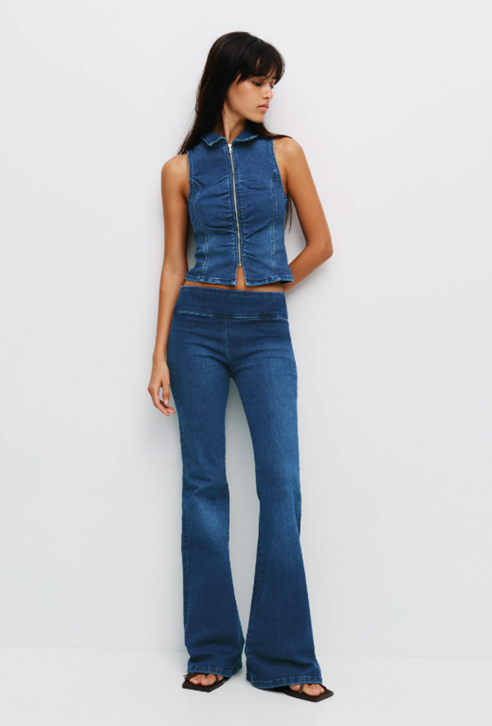 Džíny se sníženým pasem, PULL&BEAR, 799 Kč
