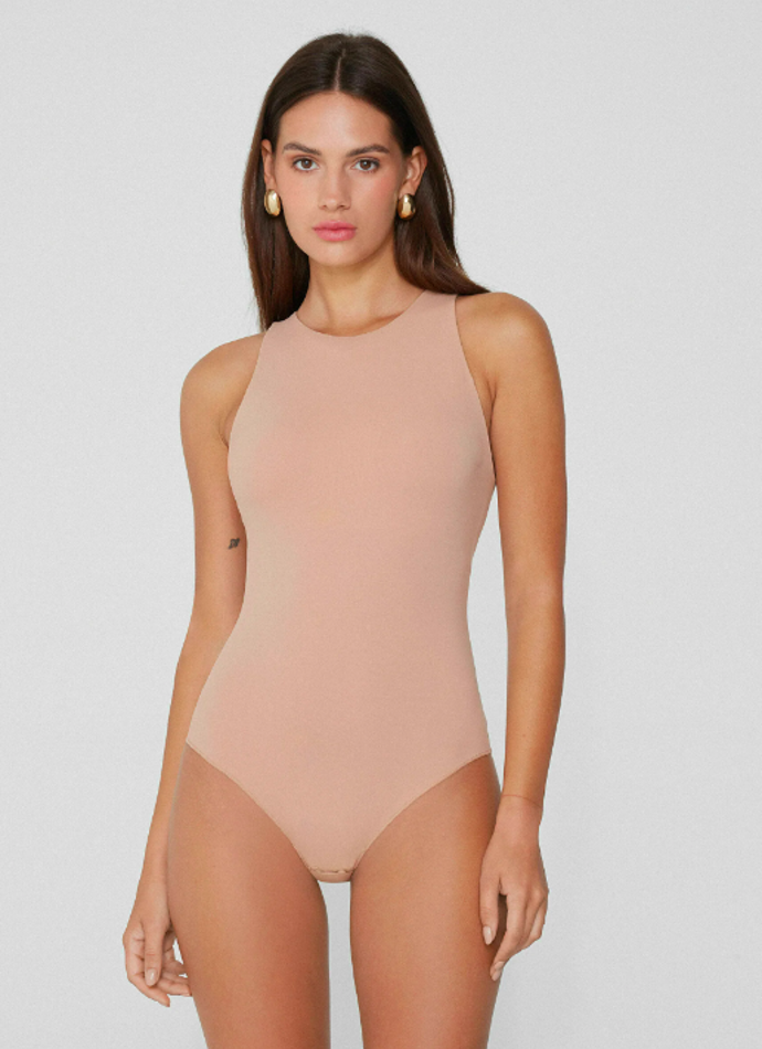Body, Tezenis, 749 Kč
