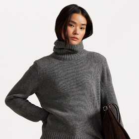 Svetr, Polo Ralph Lauren, 10400 Kč
Svetr, Polo Ralph Lauren, 10400 Kč