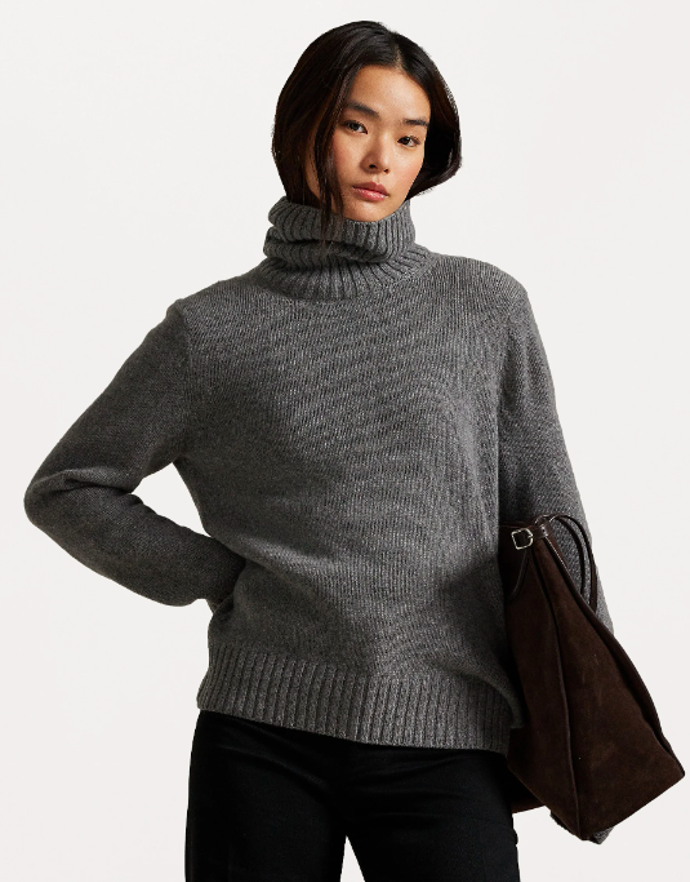 Svetr, Polo Ralph Lauren, 10400 Kč
Svetr, Polo Ralph Lauren, 10400 Kč