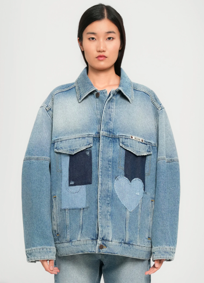 Džínová bunda, MOSCHINO, 26400 Kč
