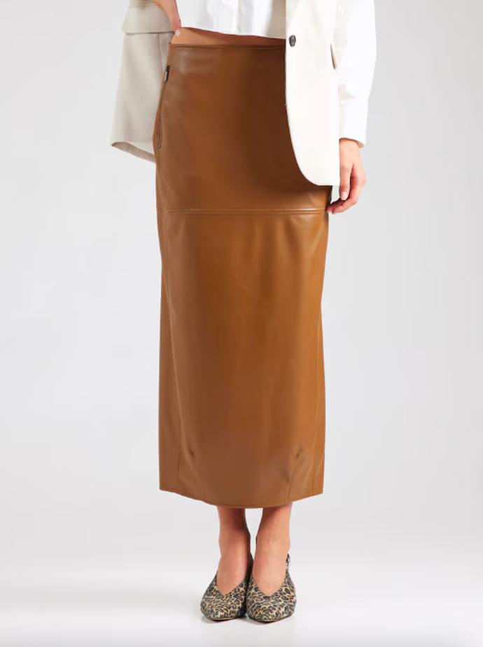 Max Mara Leisure Sukně 4299 Kč
Max Mara Leisure Sukně 4299 Kč