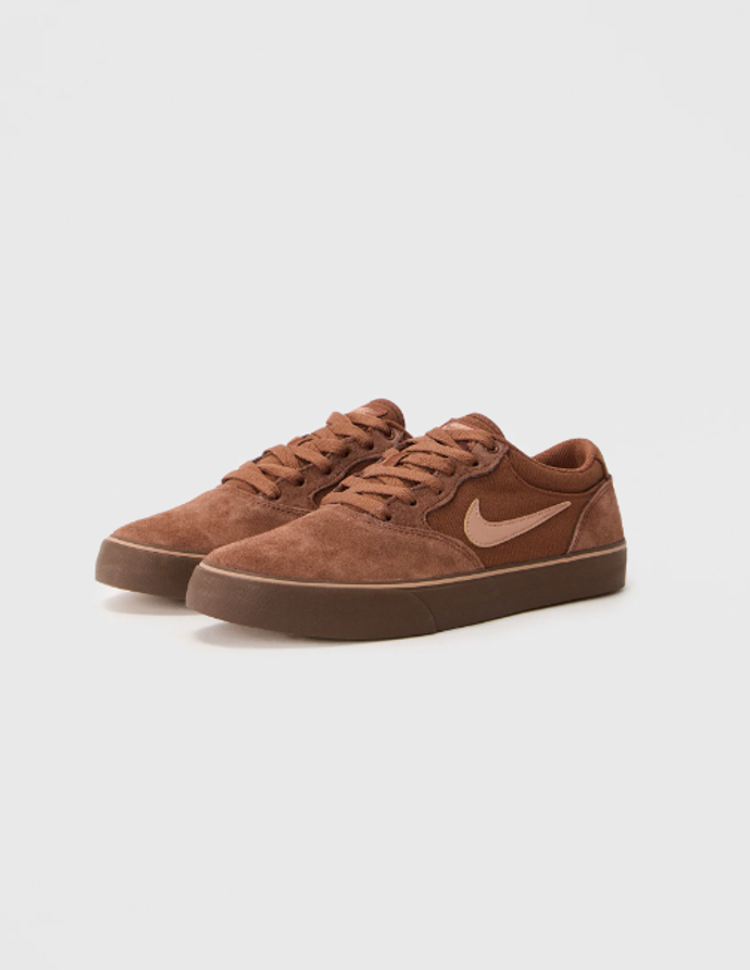 Tenisky, Nike SB, 1680 Kč
