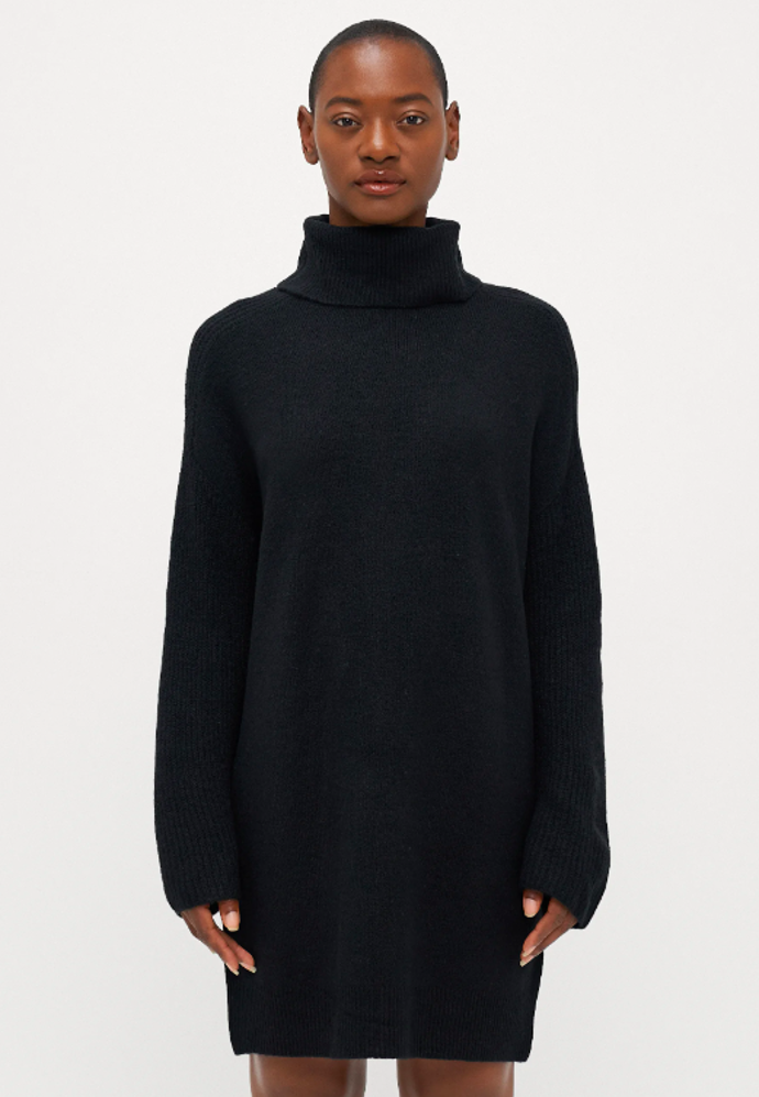 Rolákové minišaty, Vero Moda Petite, 1080 Kč
Rolákové minišaty, Vero Moda Petite, 1080 Kč