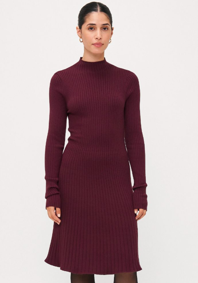 Rolákové minišaty, Vero Moda Petite, 1080 Kč
Rolákové minišaty, Vero Moda Petite, 1080 Kč