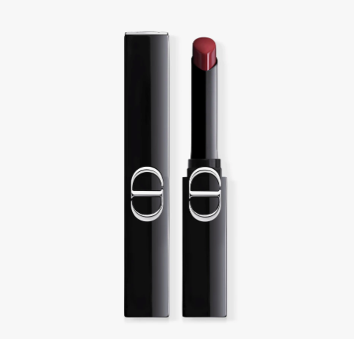 Rouge Dior On Stage, odstín Berry Attitude, 999 Kč
Rouge Dior On Stage, odstín Berry Attitude, 999 Kč