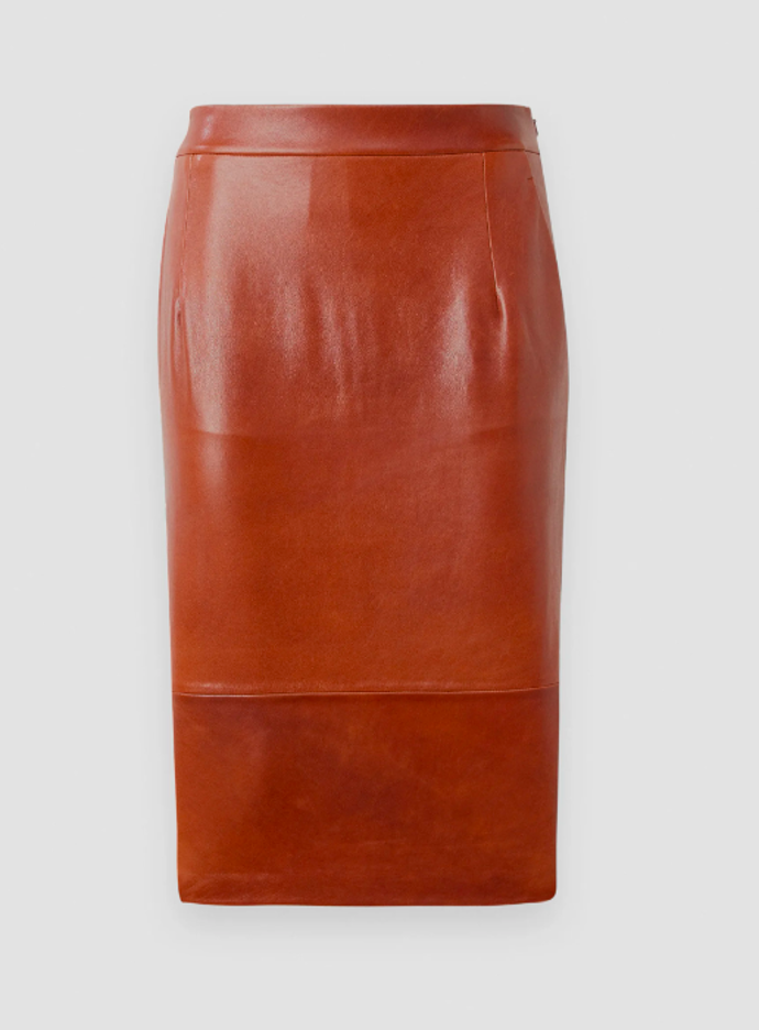 Kožená sukně, WEEKEND MAXMARA, 11200 Kč
Kožená sukně, WEEKEND MAXMARA, 11200 Kč