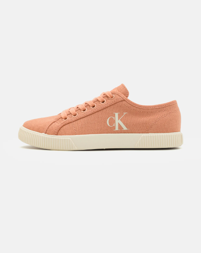 Tenisky, Calvin Klein, 1800 Kč
Tenisky, Calvin Klein, 1800 Kč