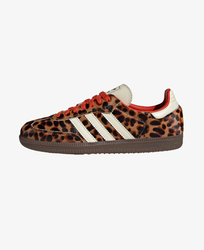 Tenisky, adidas Originals, 3000 Kč
Tenisky, adidas Originals, 3000 Kč