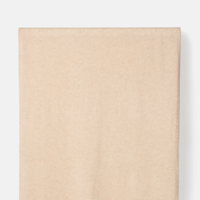 Kašmírová šála, pure cashmere, 5160 Kč
Kašmírová šála, pure cashmere, 5160 Kč