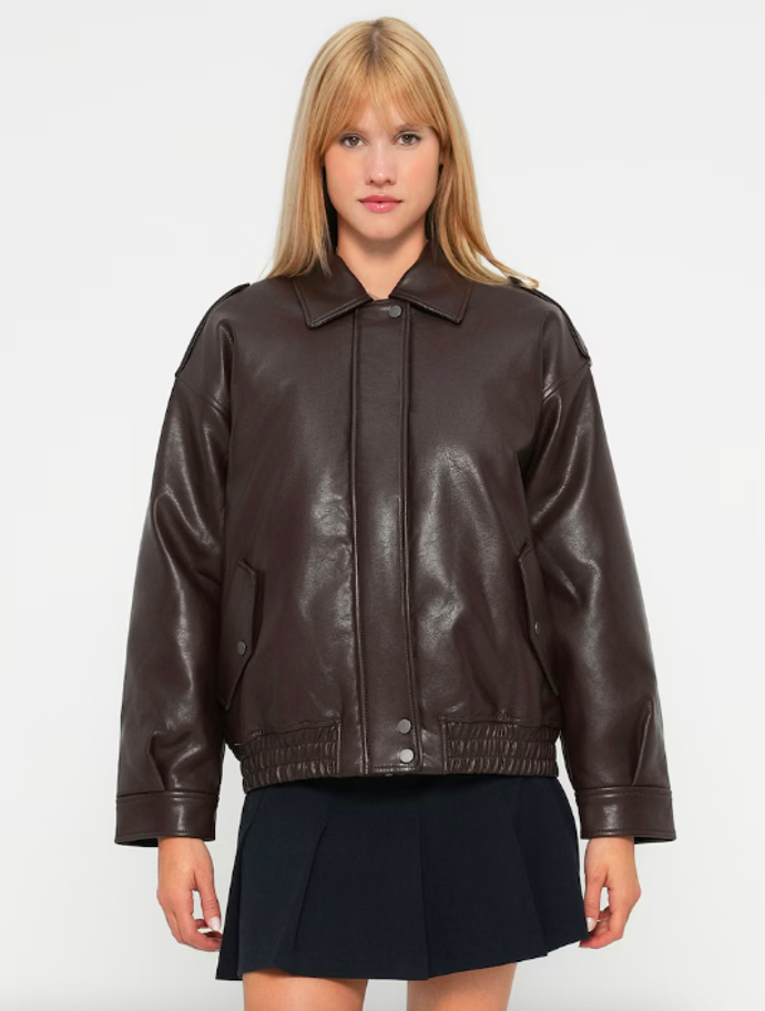 Abercrombie & Fitch 3329 Kč
Abercrombie & Fitch 3329 Kč