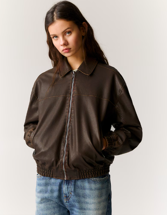 Pull&Bear 899 Kč
Pull&Bear 899 Kč