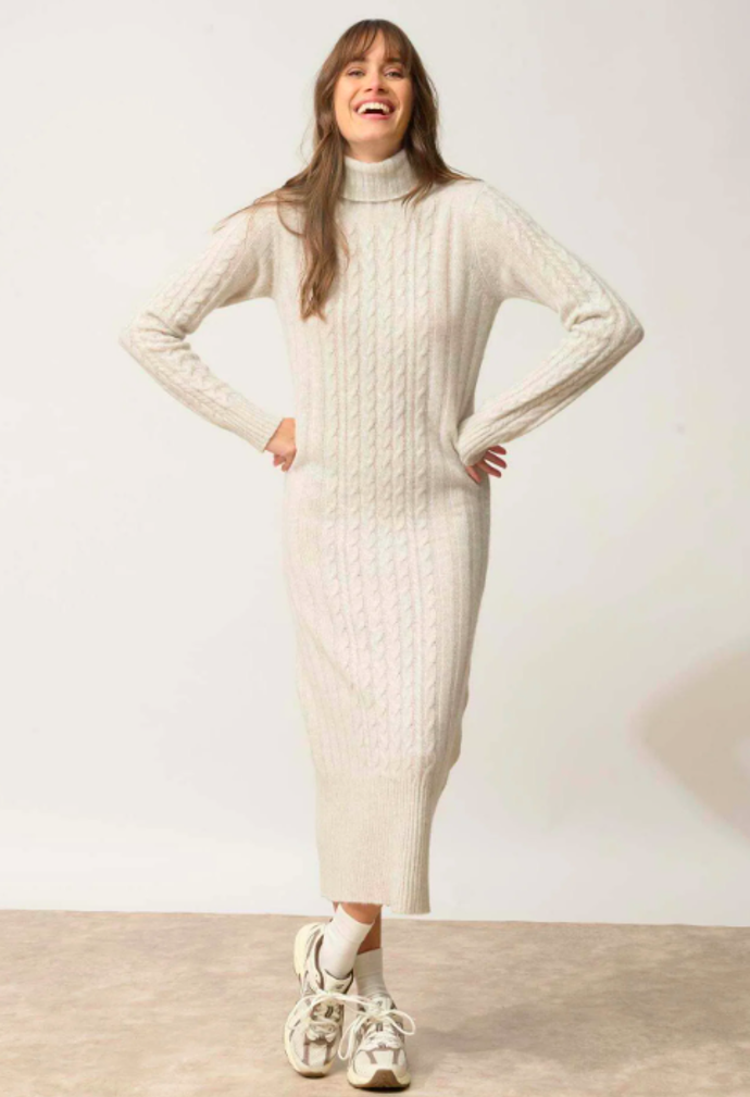 Svetrové šaty, Just Cashmere, 15940 Kč
Svetrové šaty, Just Cashmere, 15940 Kč