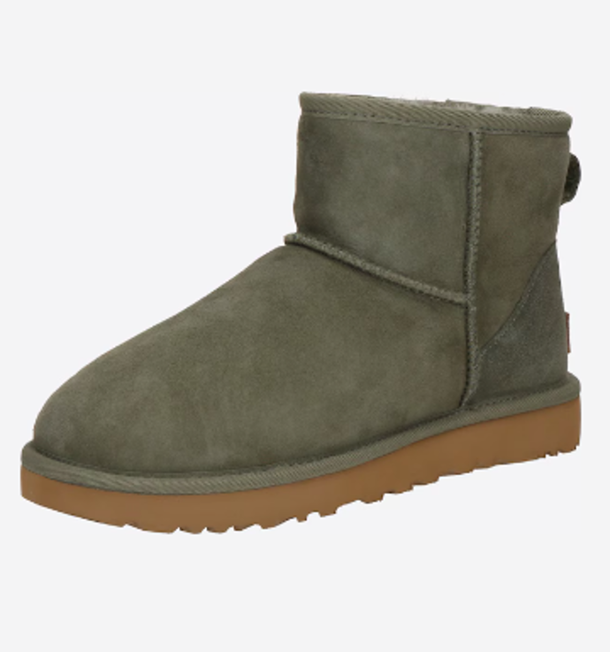 UGG 4999 Kč
