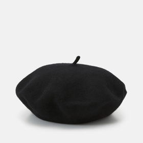 Baret, Even&Odd, 360 Kč

