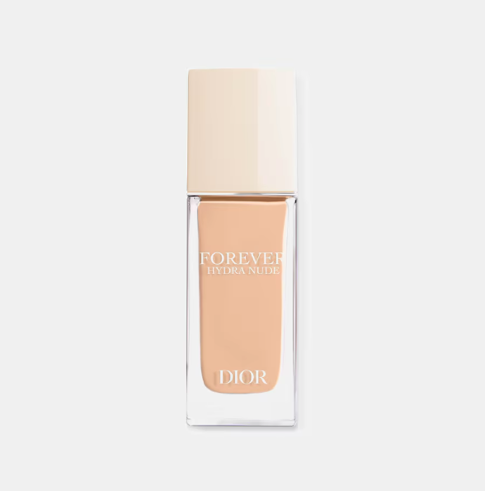 Hydratační make-up s neviditelným finišem Forever Hydra Nude Dior, 1 599 Kč, prodává Douglas

