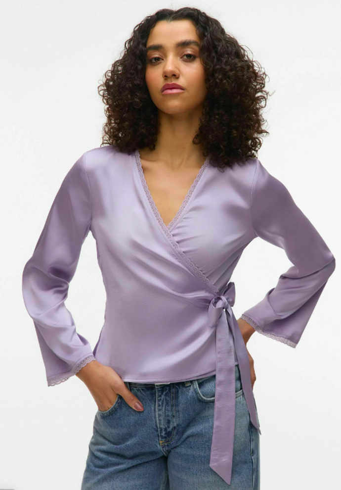 Halenka, Vero Moda, 999 Kč
Halenka, Vero Moda, 999 Kč