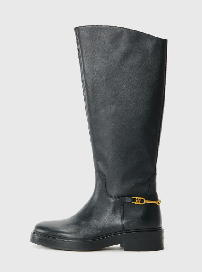 Jezdecké boty, Tommy Hilfiger, 6990 Kč
