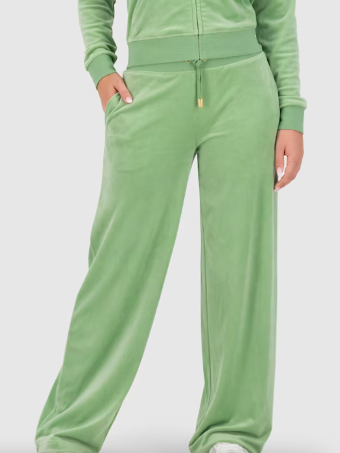 Juicy Couture 1329 Kč
Juicy Couture 1329 Kč
