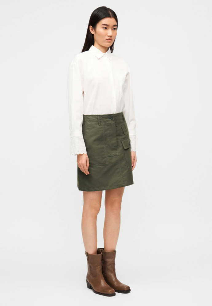 Sukně, WEEKEND MAX MARA, 5500 Kč
Sukně, WEEKEND MAX MARA, 5500 Kč