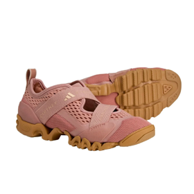 Tenisky, ADIDAS BY STELLA MCCARTNEY, 4400 Kč
Tenisky, ADIDAS BY STELLA MCCARTNEY, 4400 Kč